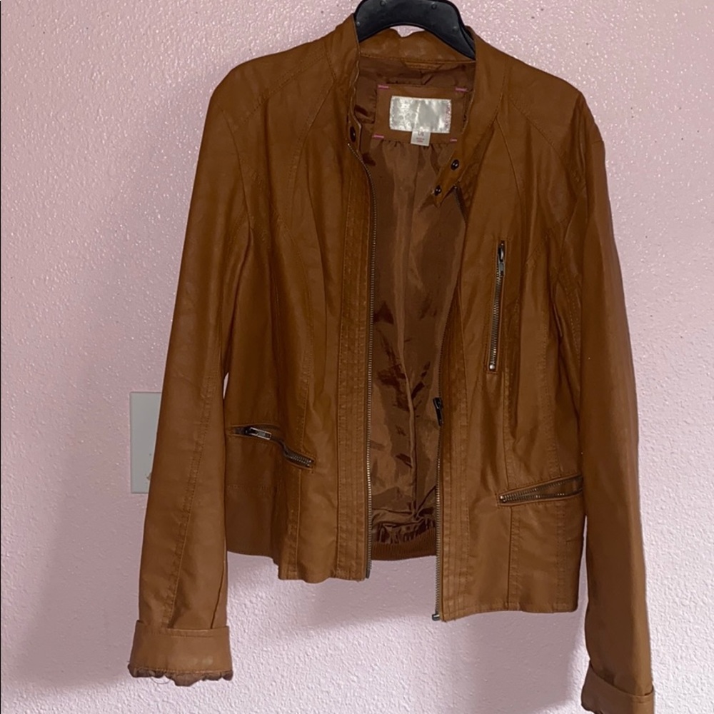 Polyester tan/ brown jacket